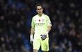 2016 - Claudio Bravo (guarda-redes) - 18 milhões de euros