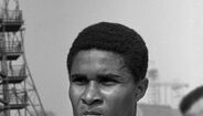 Eusébio da Silva Ferreira - Figura incontornável do Benfica, do futebol português e do futebol mundial. Eusébio da Silva Ferreira faleceu em 2014 e deixou um legado cheio de glória. O antigo internacional luso e avançado das águias conquistou a Bola de Ouro em 1965 - único jogador a fazê-lo ao serviço de um clube português. Colocou um ponto final na carreia profissional aos 34 anos de idade, nos norte-americanos do New Jersey Americans.