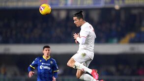 Longevidade de Cristiano Ronaldo é fenomenal: basta ver o que faziam todos os Bolas de Ouro aos 35 anos