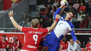 FC Porto vence Benfica e junta-se ao Sporting na liderança da classificação
