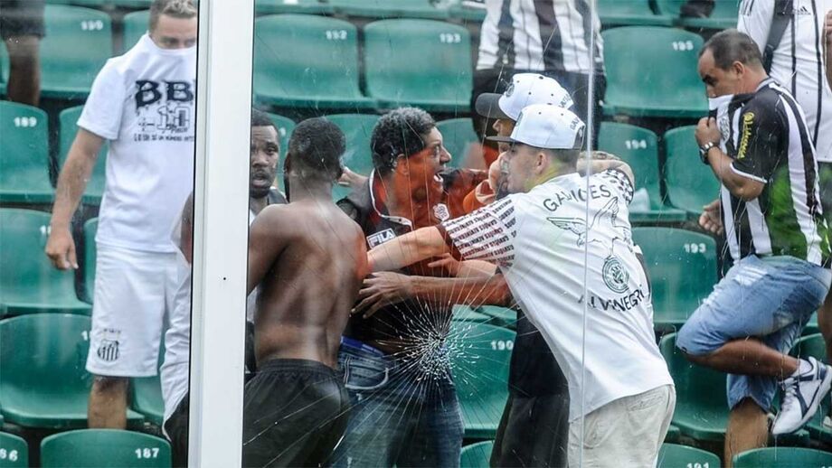 Violência na vitória de Augusto Inácio