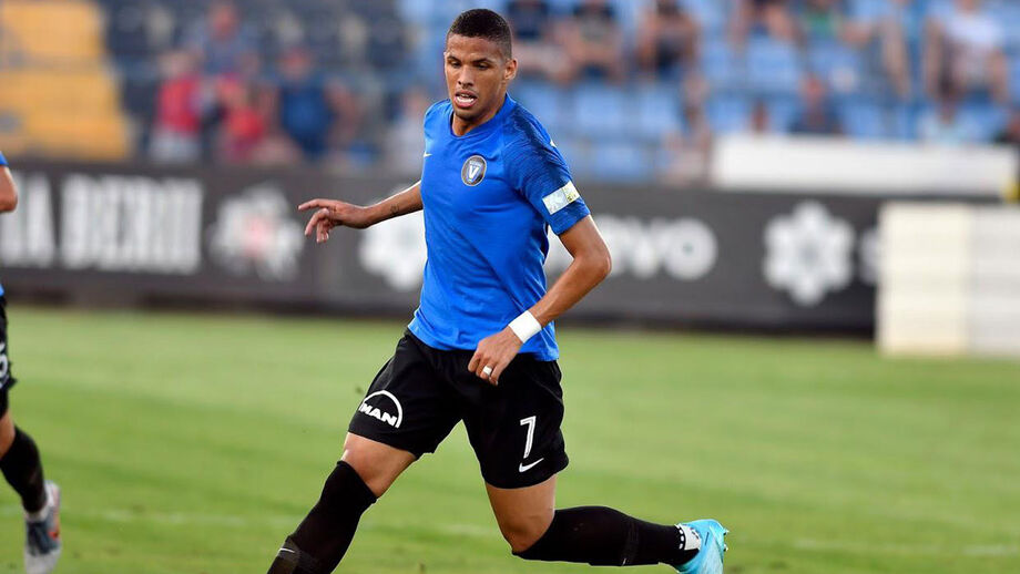 Rivaldinho: Crescer entre craques