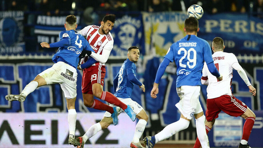 Olympiacos e PAOK vencem e continuam luta ombro a ombro pelo título grego