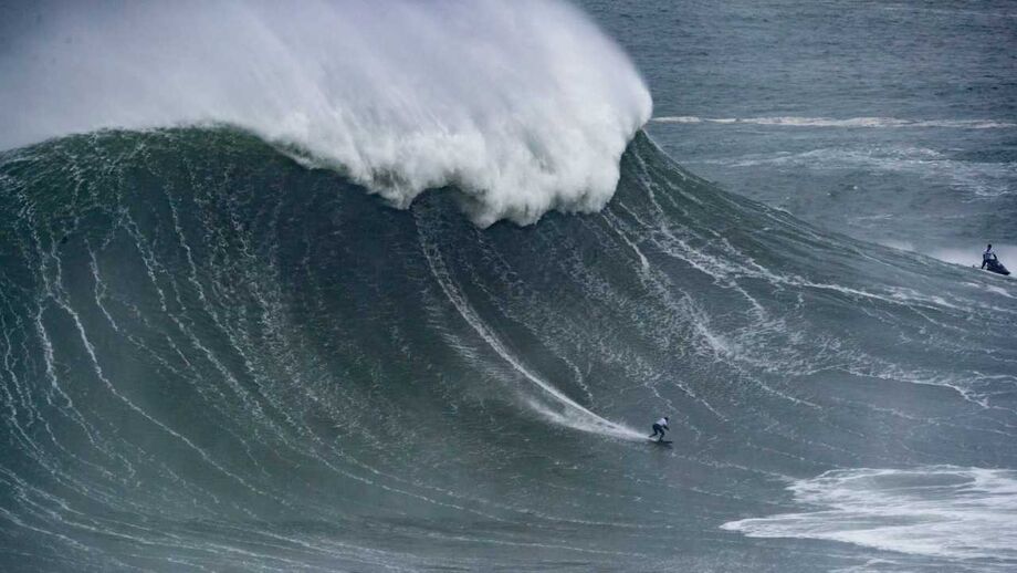 Kai Lenny em destaque nos prémios do Nazaré Challenge