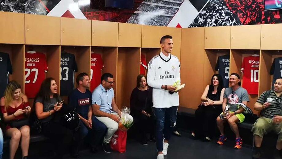Vlachodimos recorda quando foi infiltrado entre adeptos do Benfica e não foi reconhecido