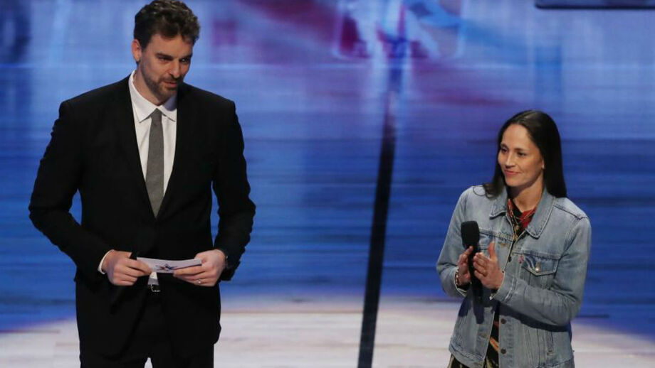 Pau Gasol fala na abertura do All Star e pede