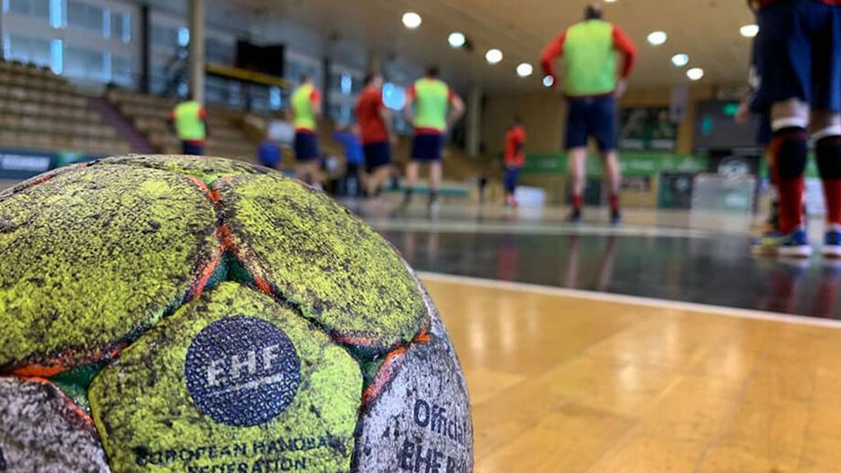 Madeira SAD perde com Karvina e é eliminado da Taça Challenge