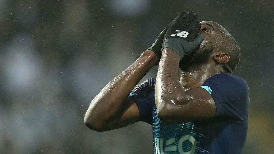 Mundo do desporto une-se para repudiar insultos racistas a Marega