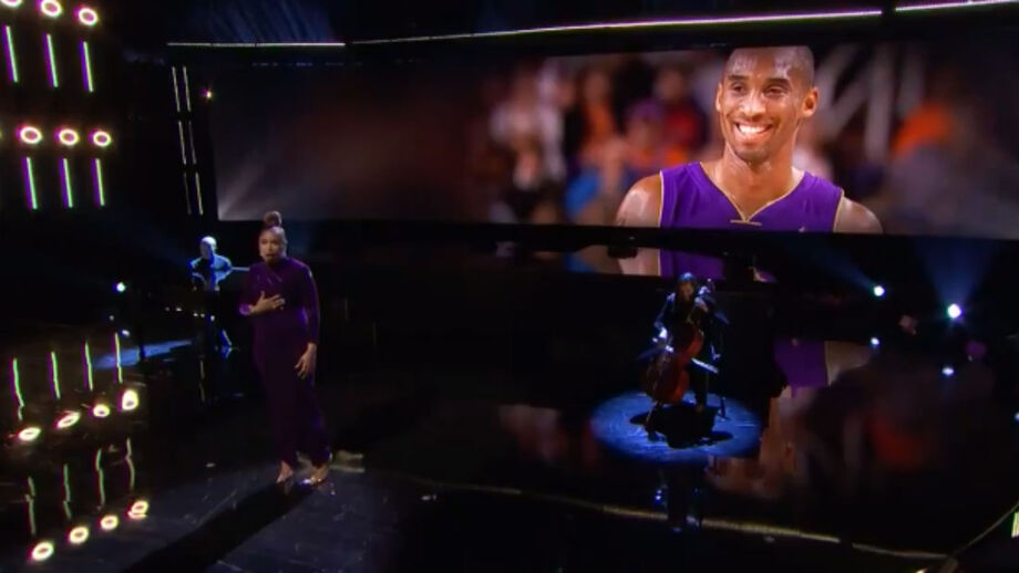A arrepiante atuação de Jennifer Hudson em memória de Kobe Bryant no All Star