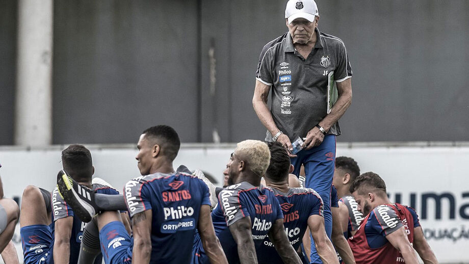 Jesualdo Ferreira 'dispara' em todas as direções: «Não houve dois jogadores que estivessem bem»