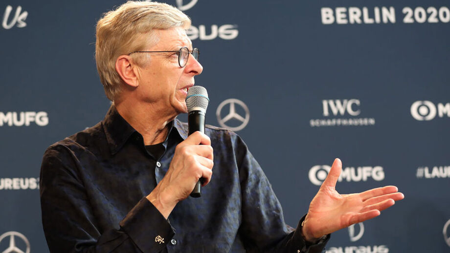 Wenger e o castigo da UEFA ao Manchester City: «Quem é apanhado tem de ser punido»