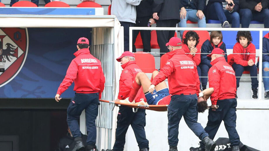 Trio recuperável para a receção ao Casa Pia