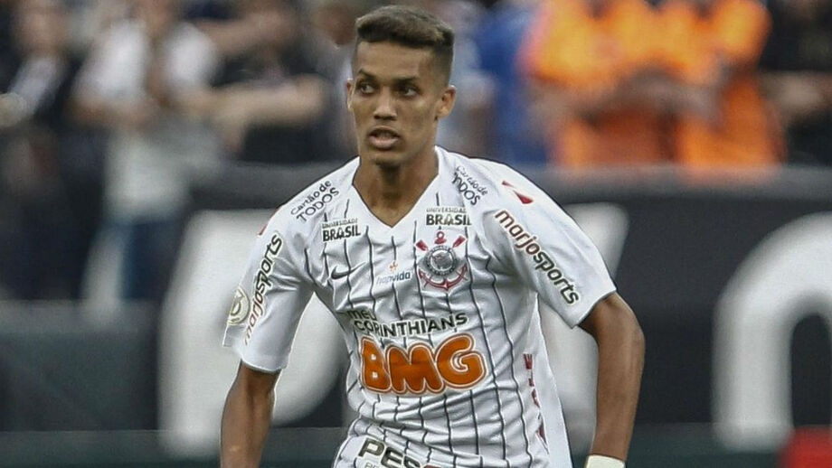 Imprensa brasileira revela salário que Benfica acertou com Pedrinho