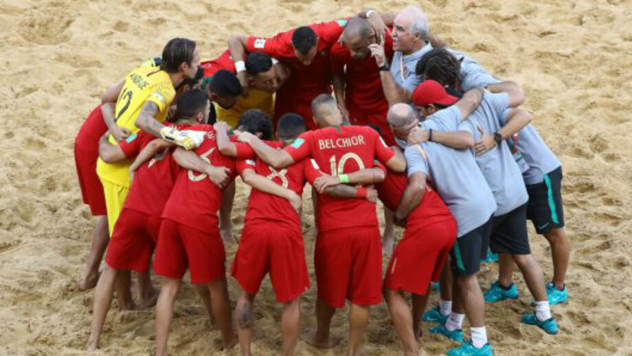 Sp. Braga e Sporting 'dão' cinco atletas cada à Seleção de futebol de praia
