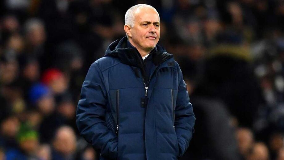 Mourinho: «A esta hora o Chelsea bebe água tónica com limão a ver o nosso jogo»