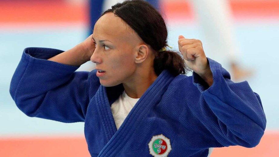 Joana Ramos eliminada ao segundo combate em Düsseldorf