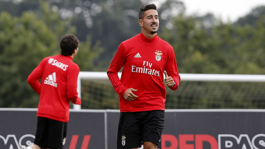 André Almeida acelera para ir a Barcelos