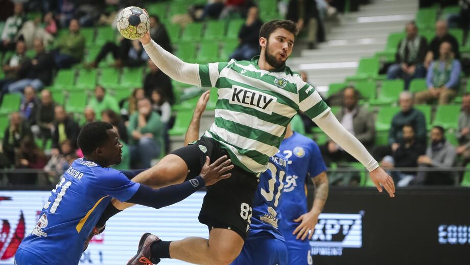 Liga dos Campeões: Sporting perde em casa com Dínamo Bucareste