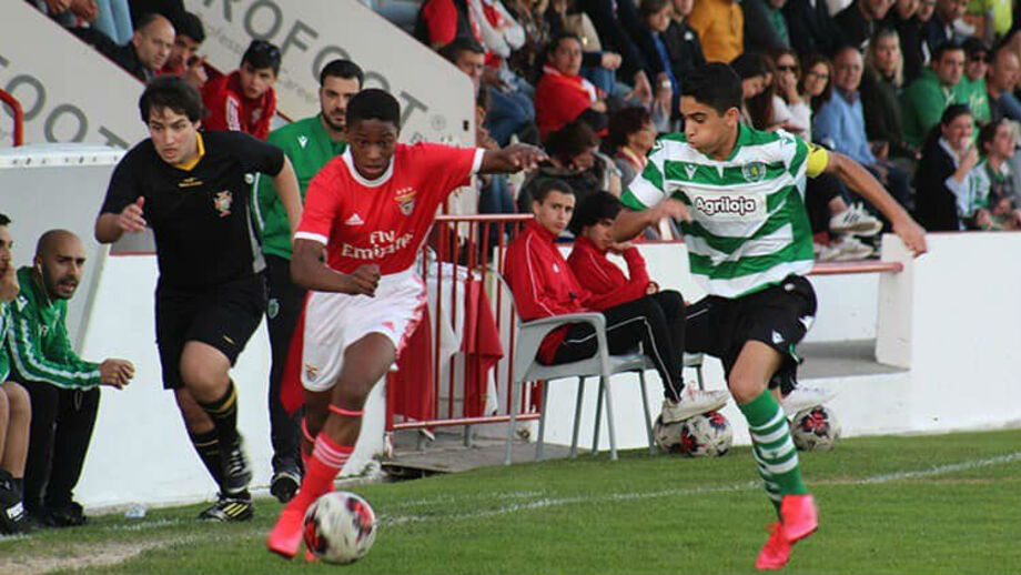 Sporting bate Benfica e conquista Torneio António Carraça