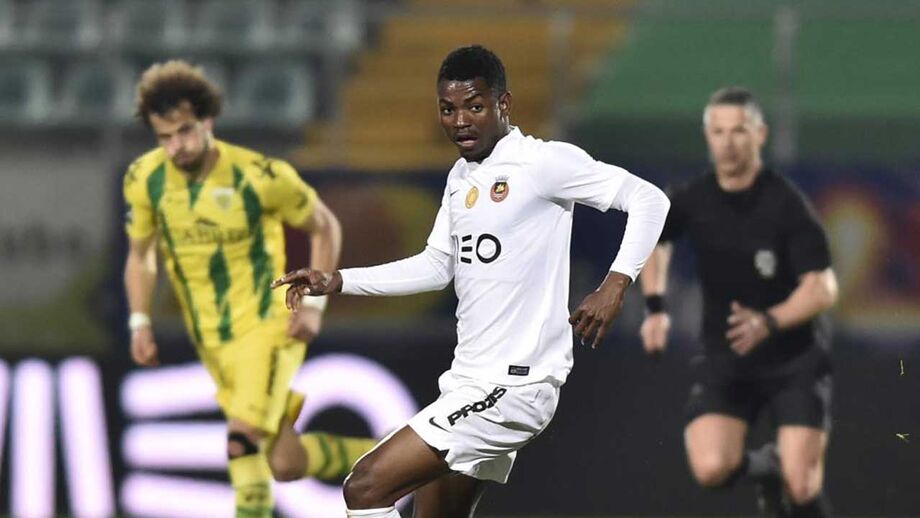 A crónica do Tondela-Rio Ave, 1-2: Gelson 'dá lá' os três pontos