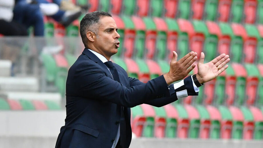 José Gomes recupera dois jogadores