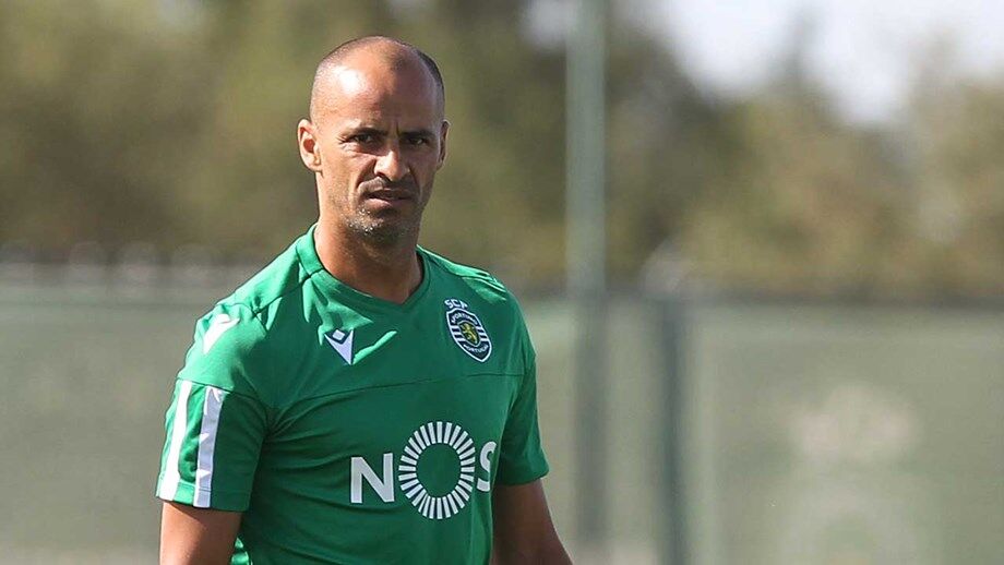 Silas dá receita para os 'oitavos' da Liga Europa: «Temos de marcar um golo na Turquia»