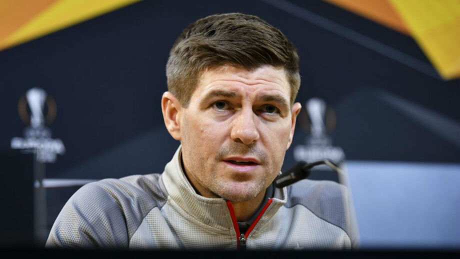 Steven Gerrard: «Temos uma pequena vantagem mas não somos favoritos»