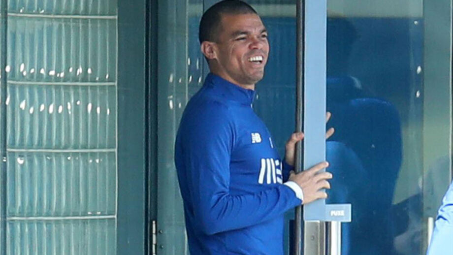 Pepe integrado dá sinais de recuperação