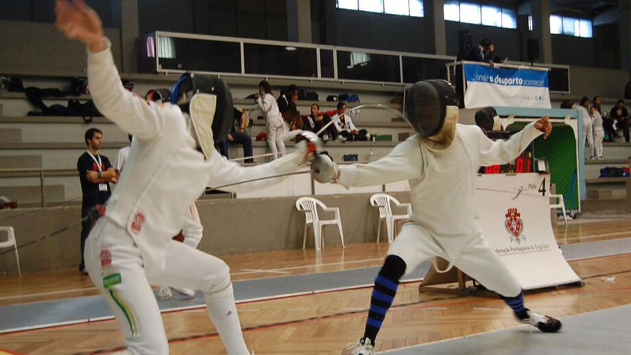 Coronavírus: Federação de esgrima cancela participação nos Europeus de juniores