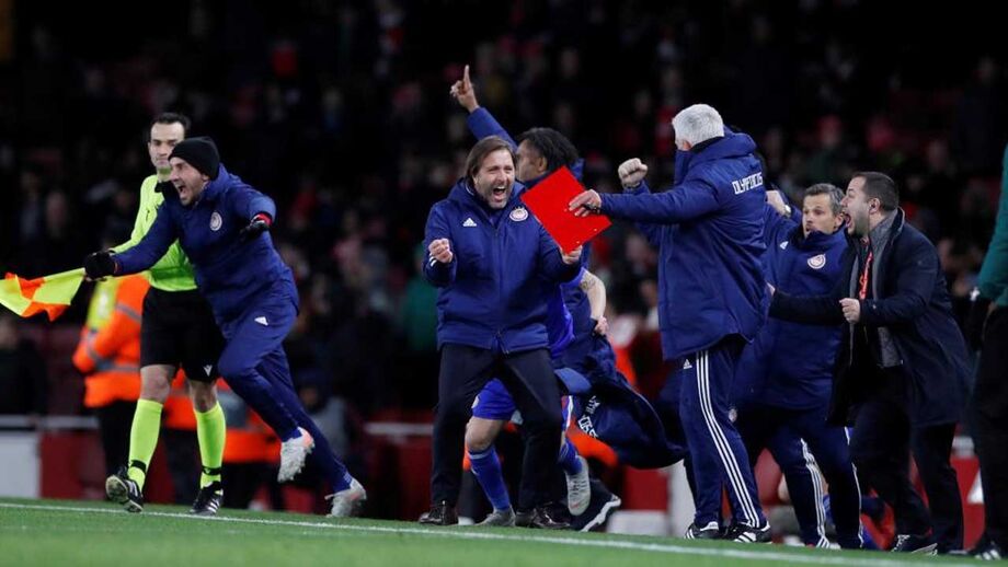 Os apurados para os 'oitavos' da Liga Europa: dois tubarões pelo caminho e Pedro Martins rei em Londres