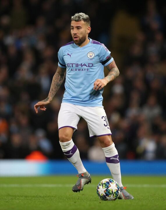 Nicolás Otamendi (Manchester City), 18 milhões