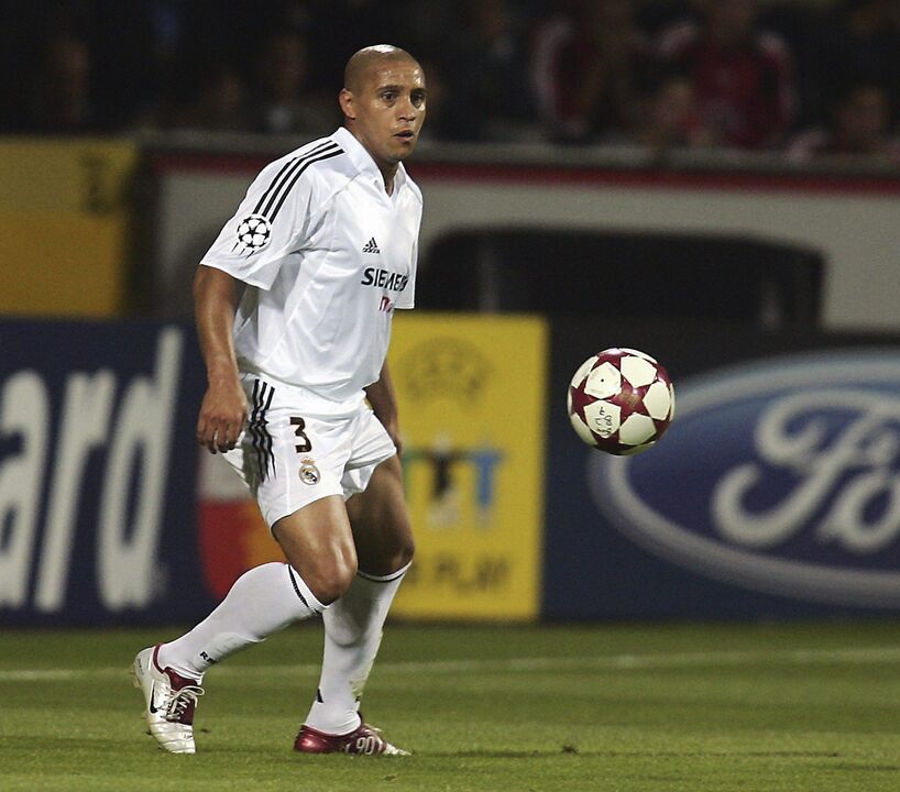 13.º Roberto Carlos - Real Madrid - 30M€