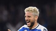 44. Dries Mertens (Nápoles) - É o segundo melhor marcador da história do Nápoles, depois de ultrapassar ‘El Dios’ Diego Armando Maradona na segunda posição. Contudo, apesar de ser um ícone na formação napolitana Mertens está na fase final do seu contrato com o clube - termina a 30 de junho deste ano - e não existem, para já, propostas para a renovação. Aos 32 anos, o internacional belga poderá ter de procurar um novo clube, tarefa que certamente não será difícil.