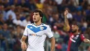 20. Sandro Tonali (Brescia) - Com apenas 19 anos, já se tornou num jogador capaz de captar as atenções de todos aqueles que observam o seu estilo de jogo. O Brescia é, atualmente, lanterna-vermelha na tabela classificativa da Serie A e tudo indica que vá descer de divisão no final da presente temporada. O pior para o clube poderá ser perder esta jovem promessa, que só tem mais um ano de contrato com o clube.