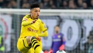 5. Jadon Sancho (Borussia Dortmund) - Quando o assunto é jovens promissores, o extremo dos alemães está certamente no topo da lista. Com 14 golos marcados e 16 assistências em 23 partidas na Bundesliga, o ex-Manchester City está já avaliado em 130 milhões de euros e interessados não lhe faltam. A começar logo pelo mesmo Manchester City, mas também o United, Chelsea e Liverpool. Isto sem esquecer Real Madrid, Juventus ou Paris SG...