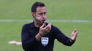 Artur Soares Dias retido no balneário após confusões entre dirigentes do AEK e Aris Salónica