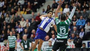 FC Porto bate o Sporting no Pavilhão João Rocha e salta para a liderança do campeonato