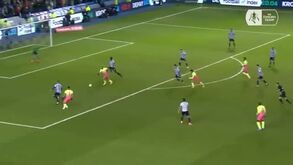 Aguero fez desta forma o primeiro golo do Manchester City em Hillsborough