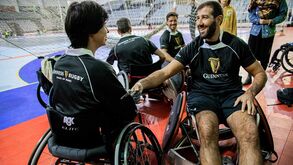 Gonçalo Uva e Kiko Magalhães aventuraram-se no râguebi em cadeira de rodas