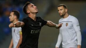 Académica-Penafiel, 3-0: bis de João Mendes no regresso aos triunfos da Briosa