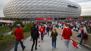 Coronavírus: Union Berlim-Bayern Munique será afinal à porta fechada