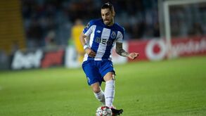Alex Telles eleito o melhor futebolista da Liga NOS em fevereiro