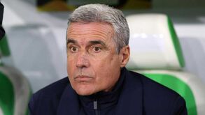 Luís Castro: «Vejam o que acontece em Itália e Espanha. Temos que atuar antes que seja tarde»