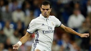 Pepe lamenta morte de Lorenzo Sanz: «Muito triste com as notícias que nos chegam de Espanha»