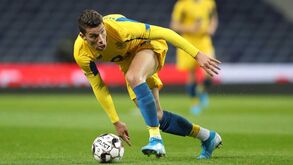 Dupla parou por obrigação 