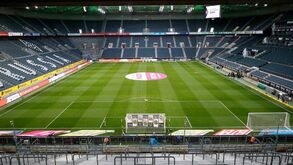 Alguns clubes alemães estão em risco de falir: Bundesliga obrigada a tomar medidas