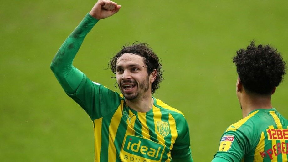 Krovinovic, WBA, 34 jogos e 2 golos (empréstimo 2020)