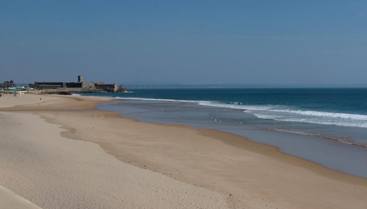 Praias V O Ter Lota O M Xima De Banhistas Para Cumprir Distanciamento