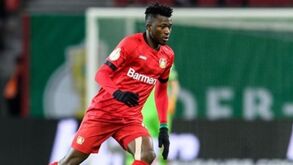 Tapsoba doa material sanitário à população de Ouagadougou