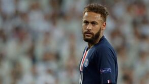 Neymar rejeita verba astronómica do PSG para renovar 